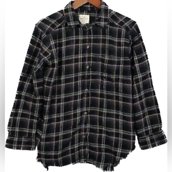 AE Black Plaid Rose Shirt - Picture 2 of 5